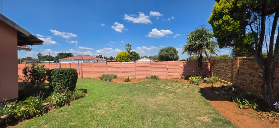 4 Bedroom Property for Sale in Meiringspark North West